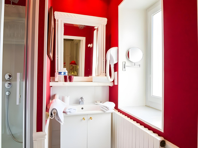 Bathroom 1