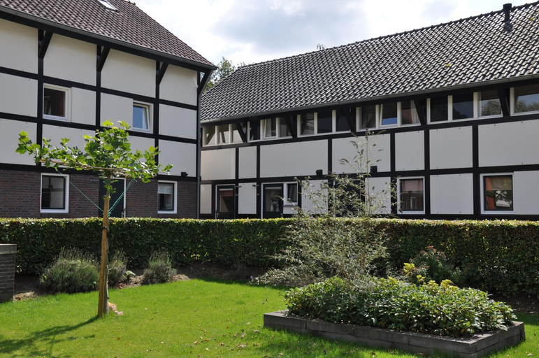 Others 5, Buitenplaats De Mechelerhof, Gulpen-Wittem