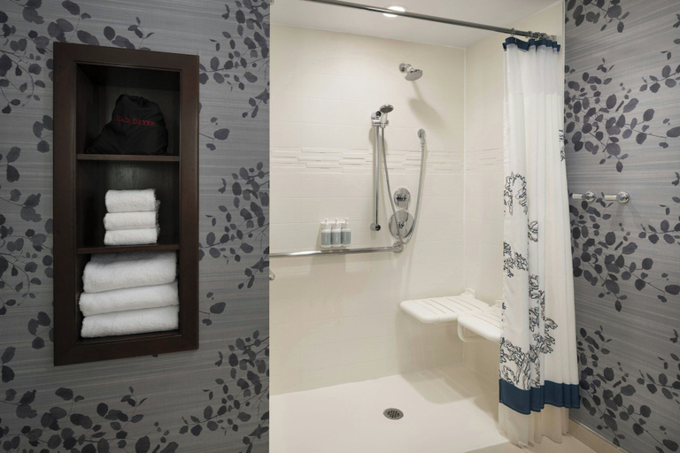 Bathroom 5, Residence Inn Los Angeles Pasadena/Old Town, Los Angeles