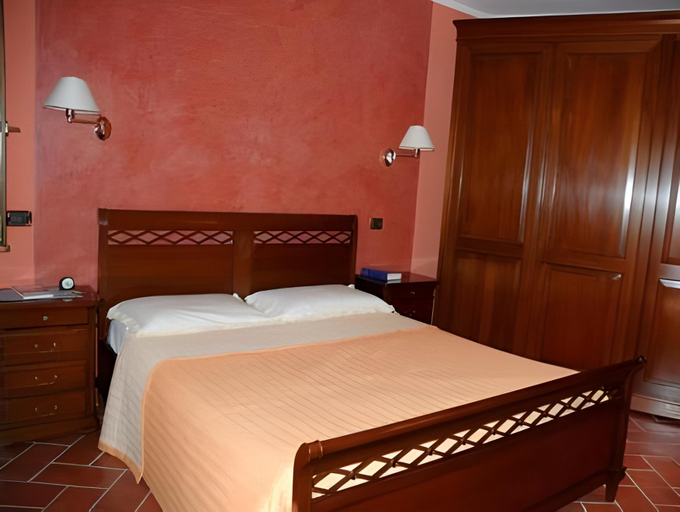 Bedroom 16