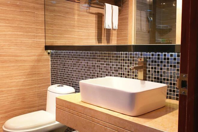 Bathroom 3, Naixing Shihu Leisure Mountain Resort, Chaozhou
