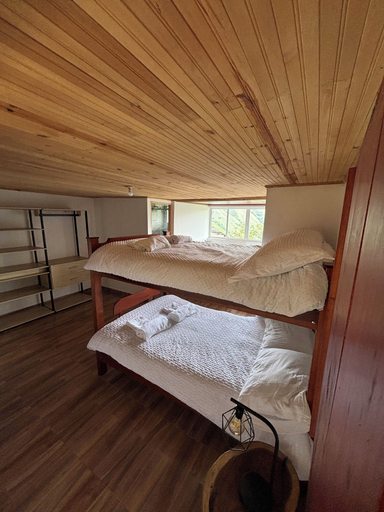 Bedroom 3, Finca La Macarena by Welttisch, Génova
