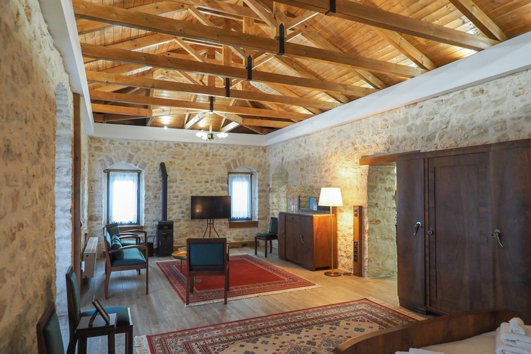 Bedroom, Stonehouse Grace, Epirus