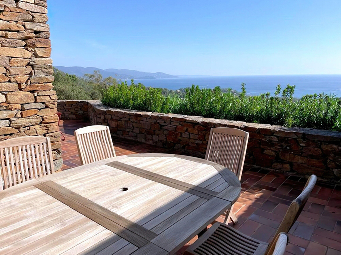 View from property 3, Villa in Gaou With Sea View and Beach, Var