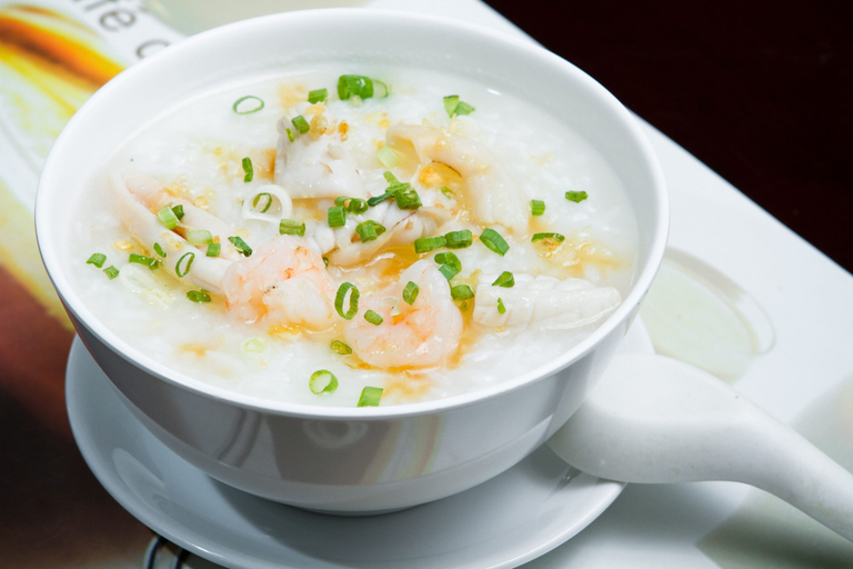 Food & Drinks 12