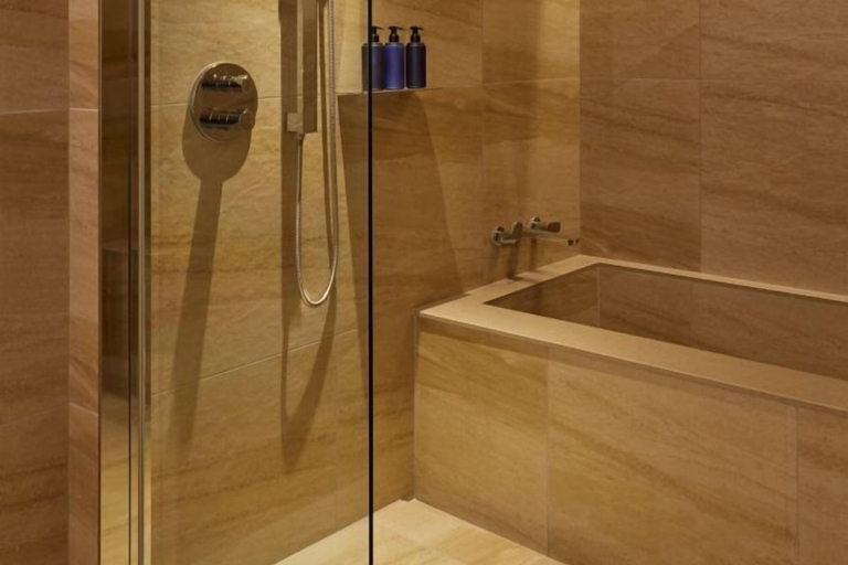 Bathroom 16