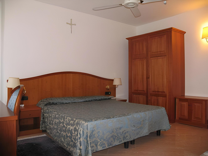 Bedroom 11