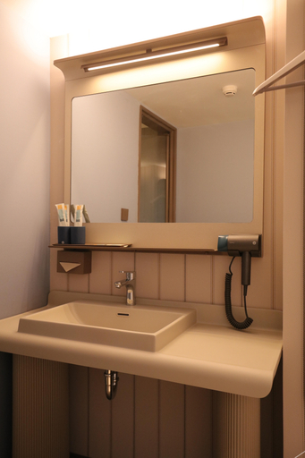 Bathroom 4, Hanting Hotel Qingdao Zhanqiao Jinmaowan Seaside, Qingdao