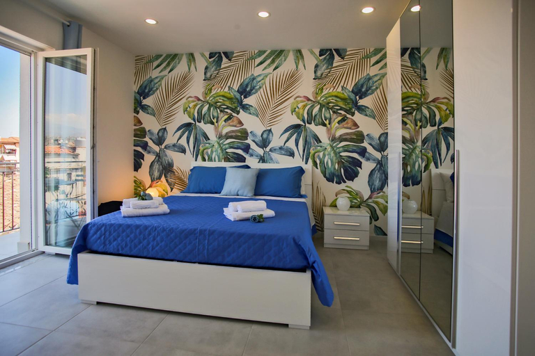 Others 5, Laudani Homes, Catania