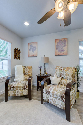 3, Crown - A Birdy Vacation Rental, Bexar