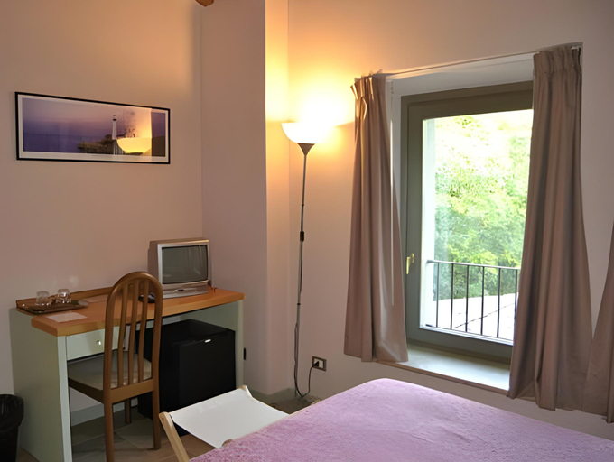 Bedroom 14