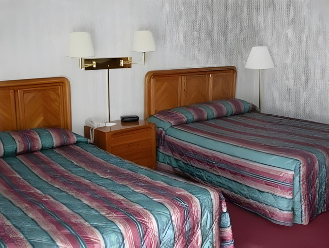 Bedroom 13