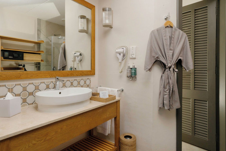 Bathroom 5, Veranda Paul & Virginie Hotel & Spa - Adults Only
