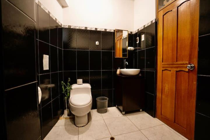 2, Blue Lotus Coca Suite Private Bath and Balcony, Lima