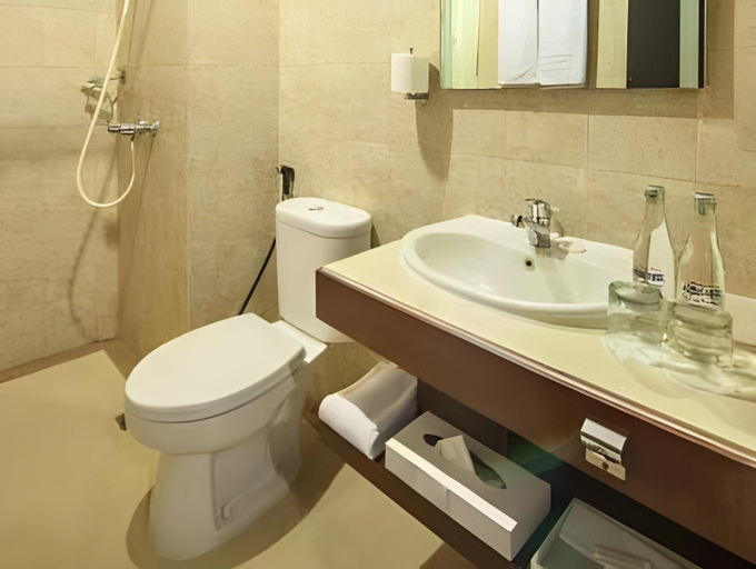 Bathroom 29