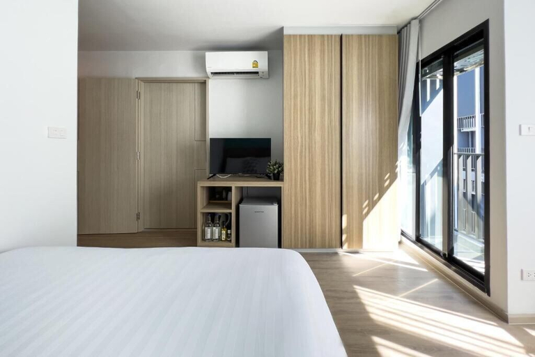 Bedroom 27