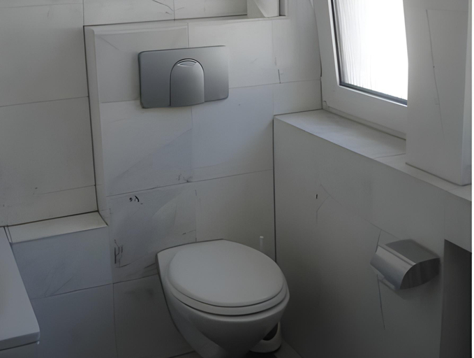 Bathroom 7