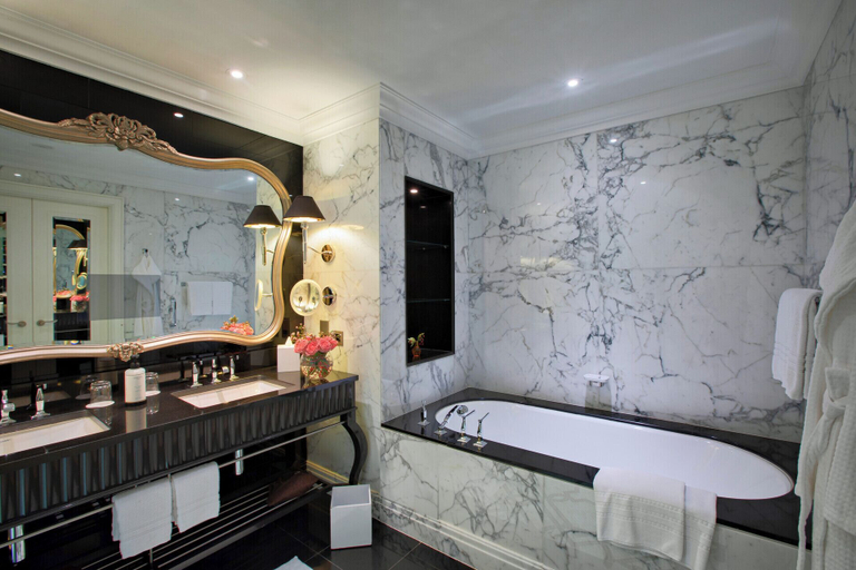Bathroom 5, Four Seasons Hotel Baku, Baku