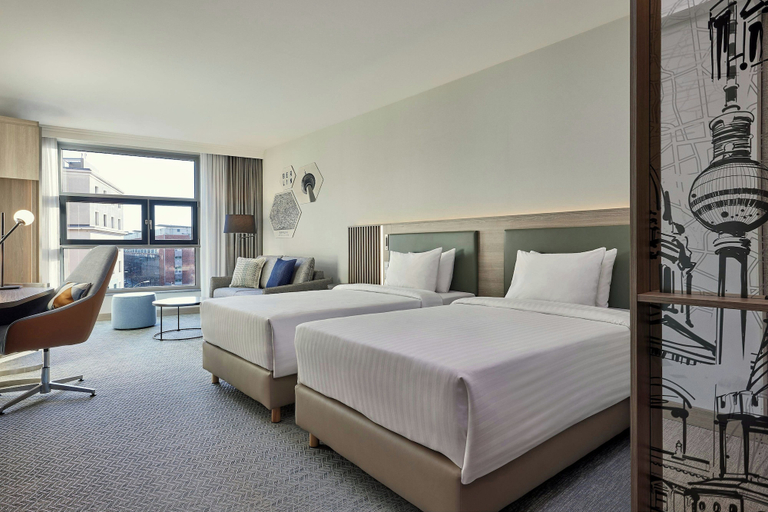 Bedroom 3, Courtyard by Marriott Berlin City Center, Berlin