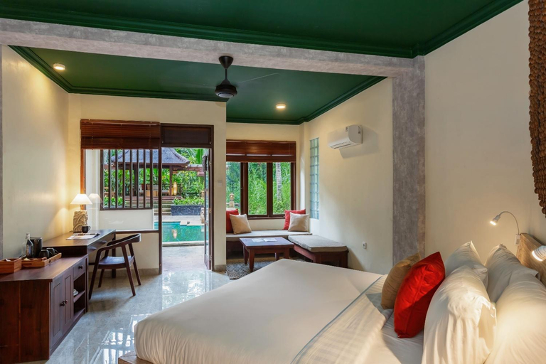 Bedroom 24
