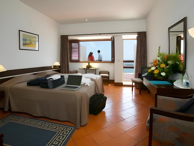 Bedroom 13