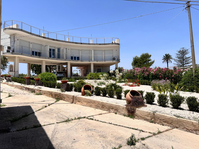 Exterior view 4, Marzamemi Rooms, Syracuse