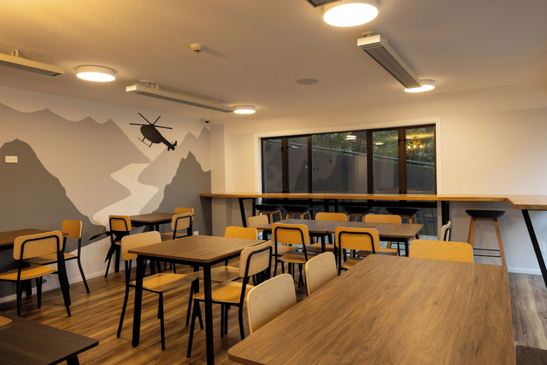 Food & Drinks 2, Haka House Queenstown Lakefront, Queenstown-Lakes