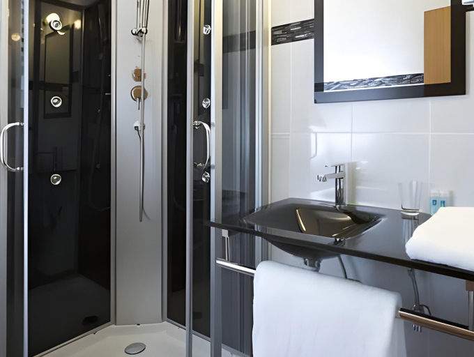 Bathroom 6