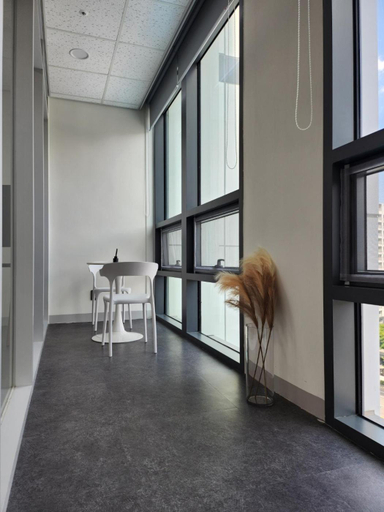 Others 5, A space where success begins, Anyang