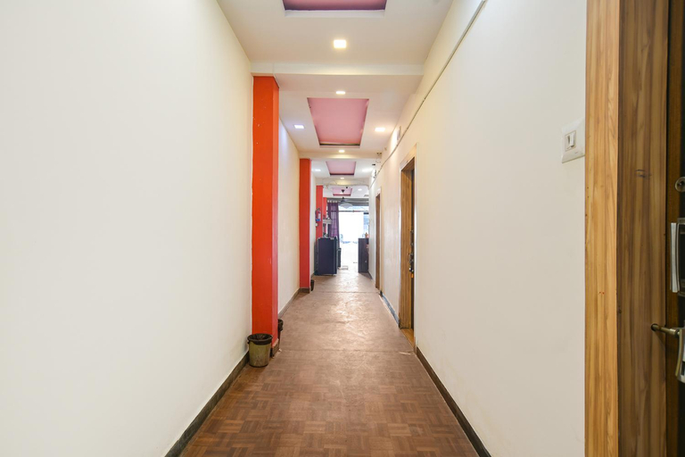 Others 5, Hotel Vinayak, Ujjain