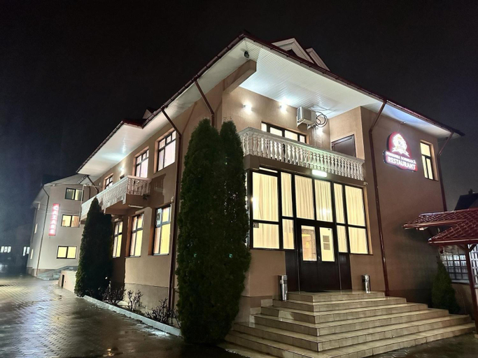 2, Pensiunea Domneasca by Armony, Piatra-neamt