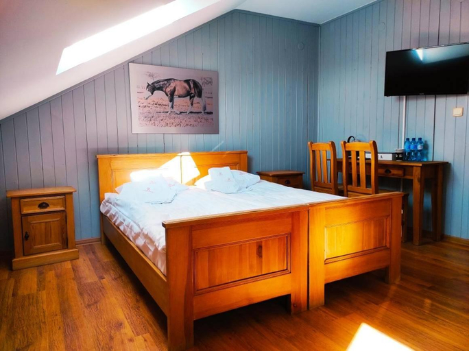 Bedroom 2, Roleski Ranch Hotel and Restaurant, Tarnów