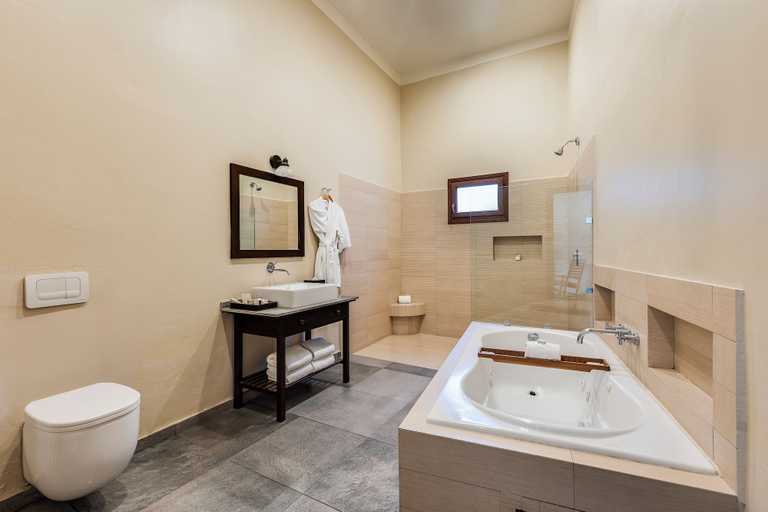 Bathroom 5, Casa Lucila Mazatlán Curamoria Collection - Adults Only, Mazatlán