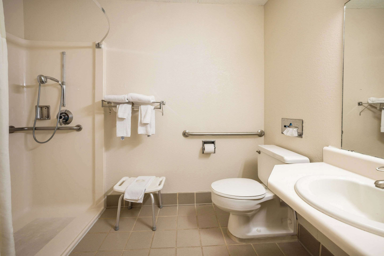 Bathroom 5, Suburban Studios Syracuse Fairgrounds, Onondaga