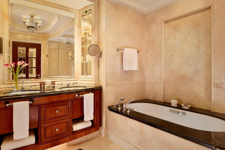 Bathroom 24