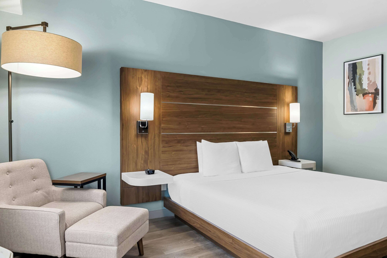 Bedroom 3, Best Western Executive Inn, Dallas