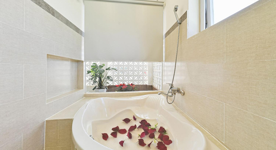 Bathroom 4