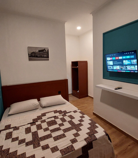 Bedroom 11