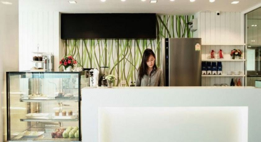 Food & Drinks 5, Crystal Suites Suvarnabhumi Airport, Lat Krabang