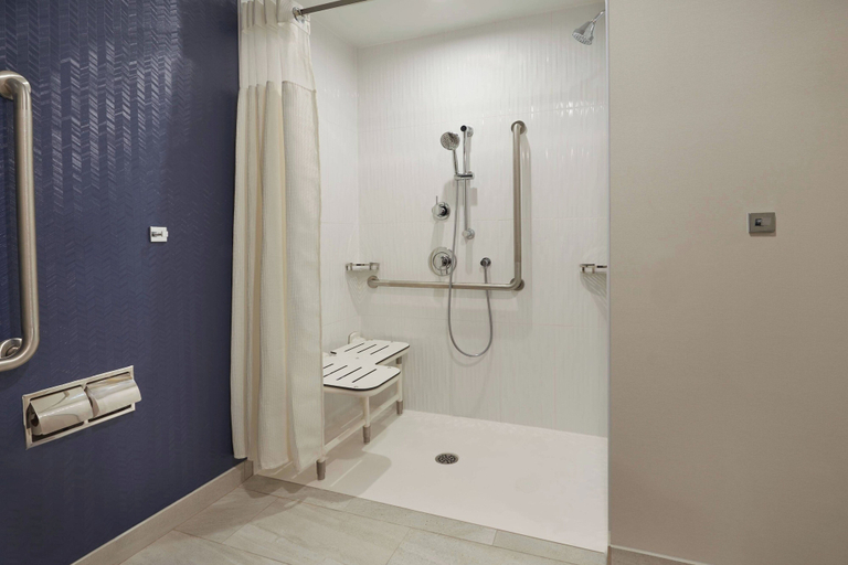 Bathroom 4, Fairfield Inn & Suites by Marriott Orillia, Simcoe