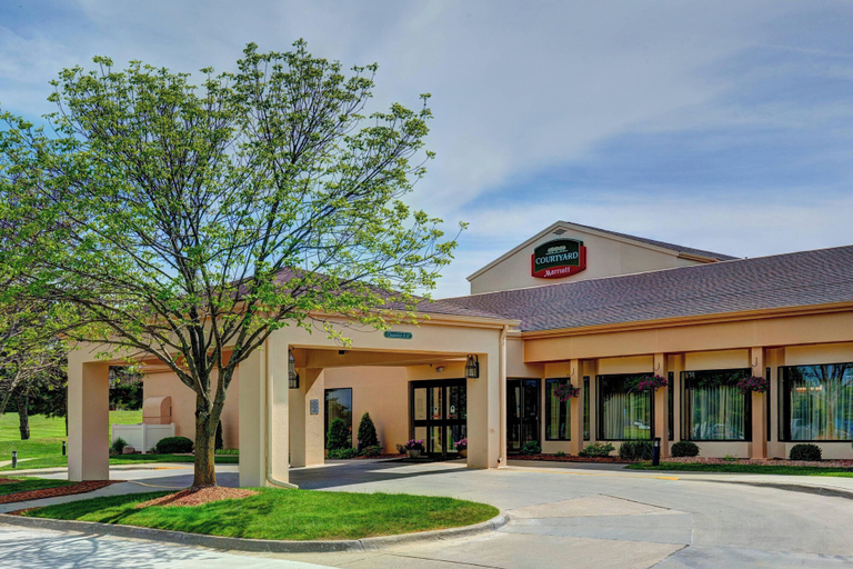 Exterior & Views 2, Courtyard by Marriott Des Moines West Clive, Polk