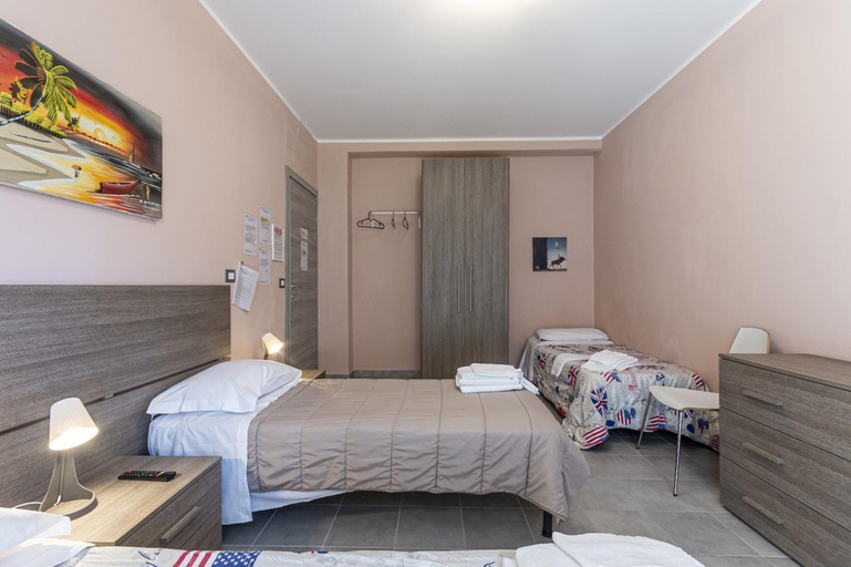 Others 3, FARE BnB room and breakfast Santa Maria, Reggio Nell'Emilia
