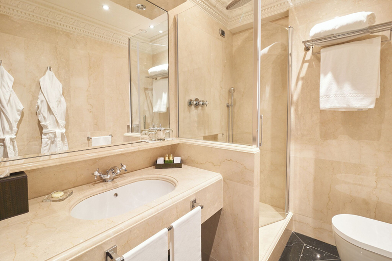 Bathroom 3