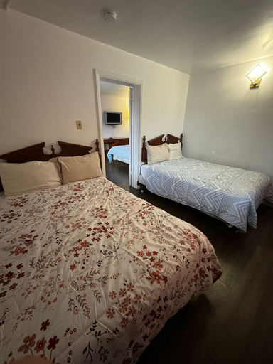 Bedroom 9