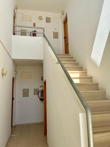 Others 5, Apartamentos Santa Teresinha, Portimão