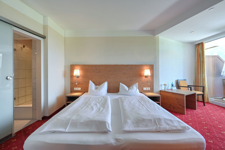 Bedroom 4, Rothenfels Panorama Hotel, Oberallgäu