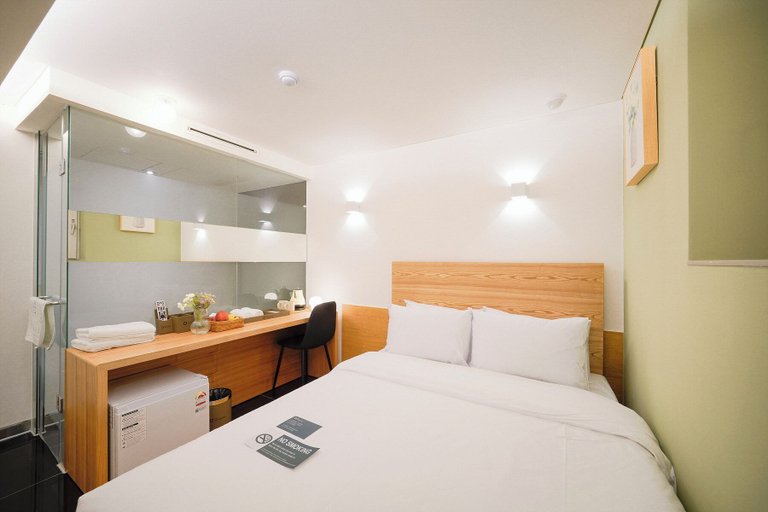 Bedroom 5