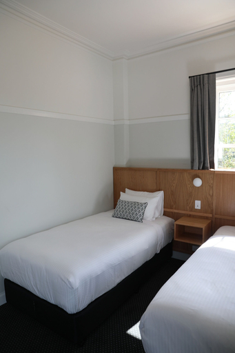 Mortdale Hotel, Hurstville