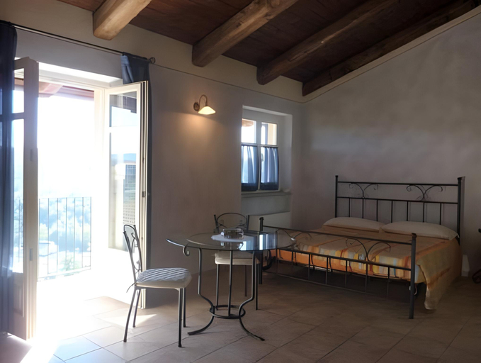 Bedroom 12