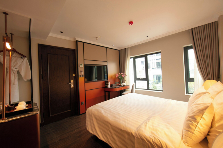 Bedroom 23